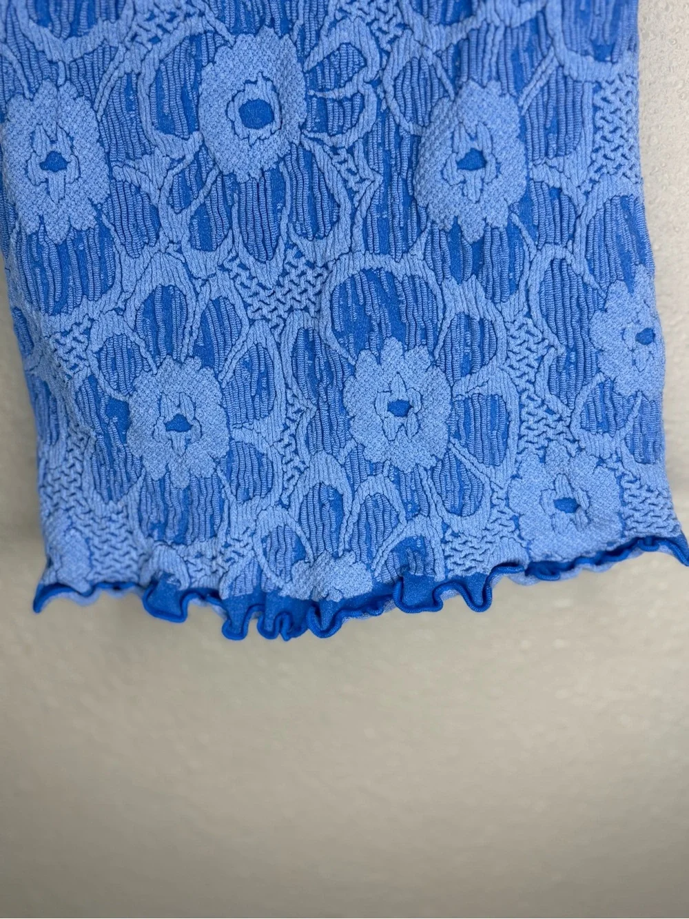 Intimately Free People Blue Floral Textured Seamless Bodycon Skirt — M/L — NWT —